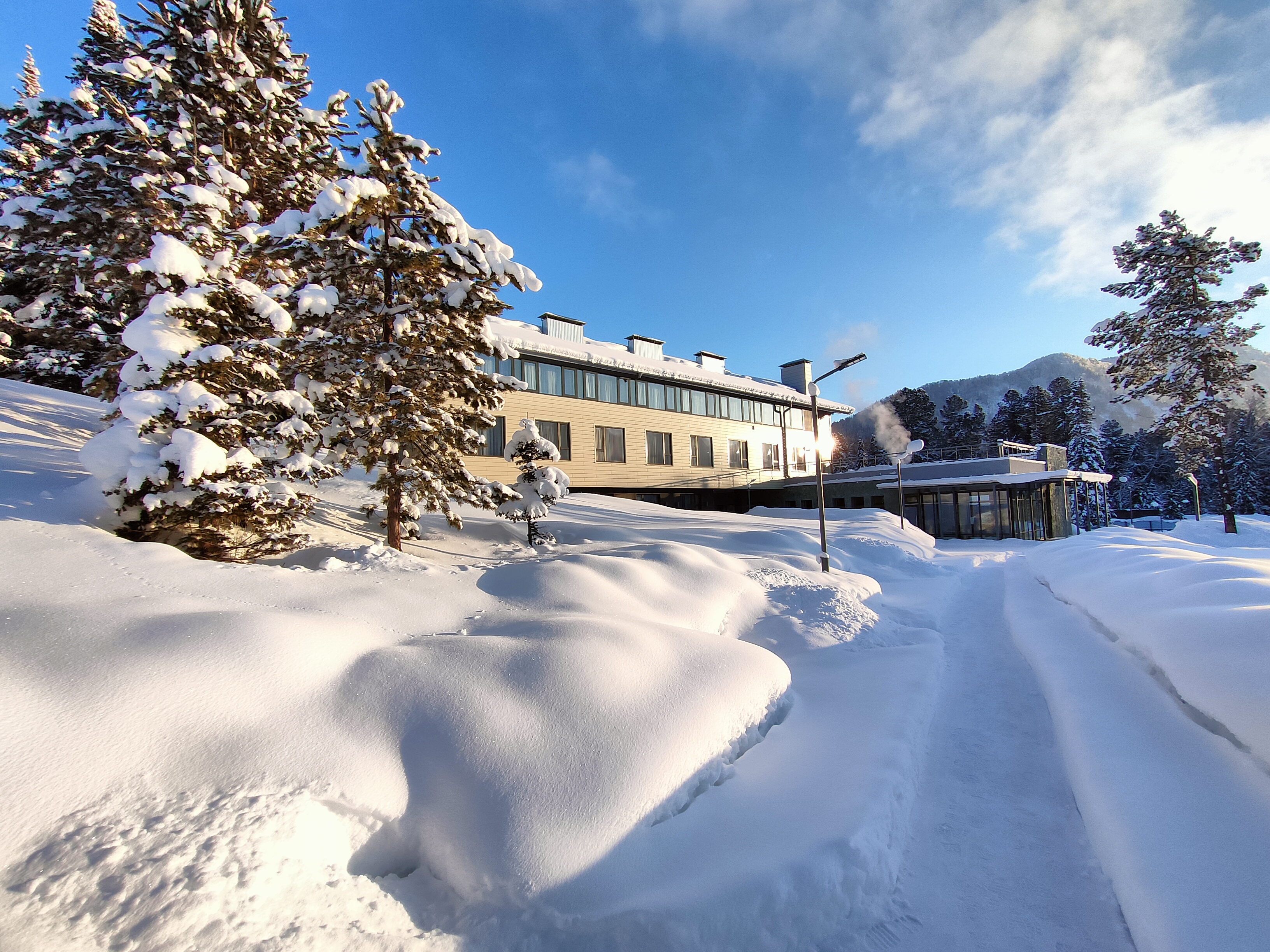 Фото отеля 2