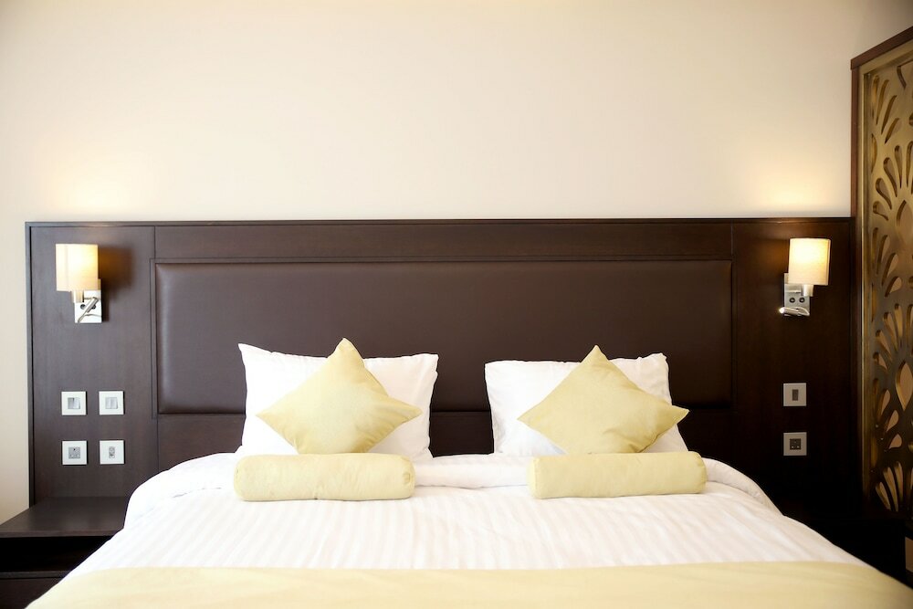 Фото Downtown Hotel Apartments