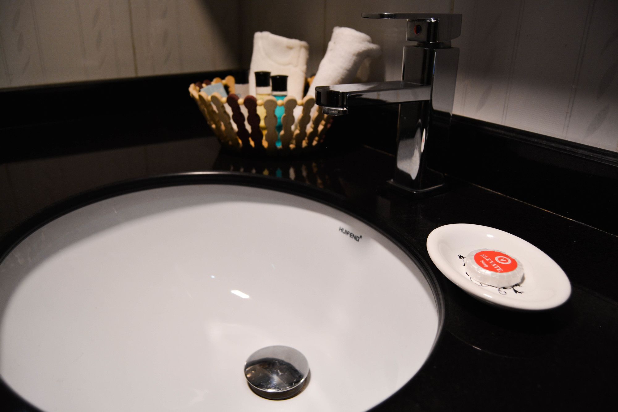 Фото Elevate Suites