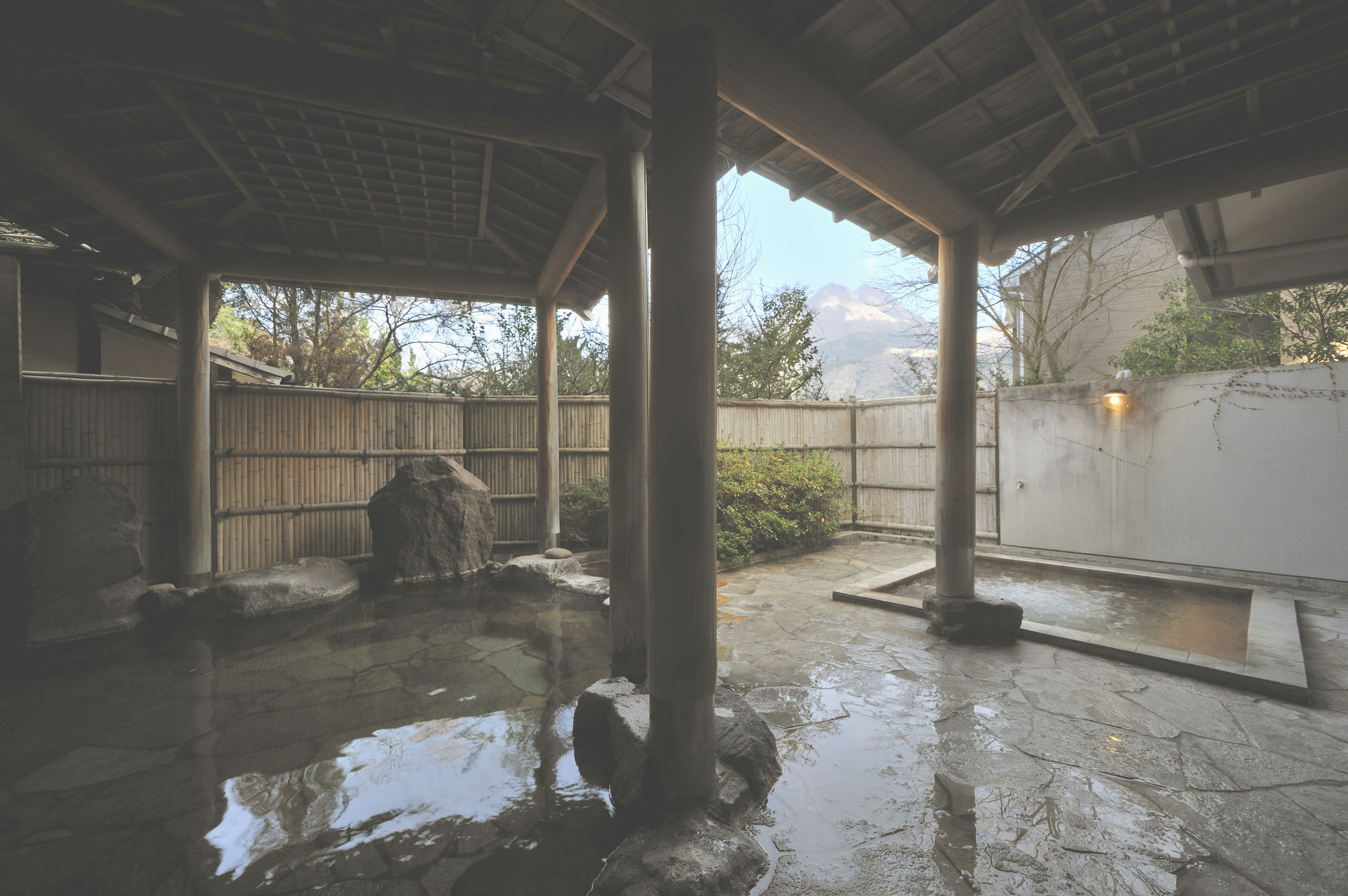 Фото Yufuin Onsen Yufuin Kotobuki Hananosho