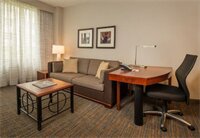 Фото Residence Inn by Marriott Bethesda Downtown