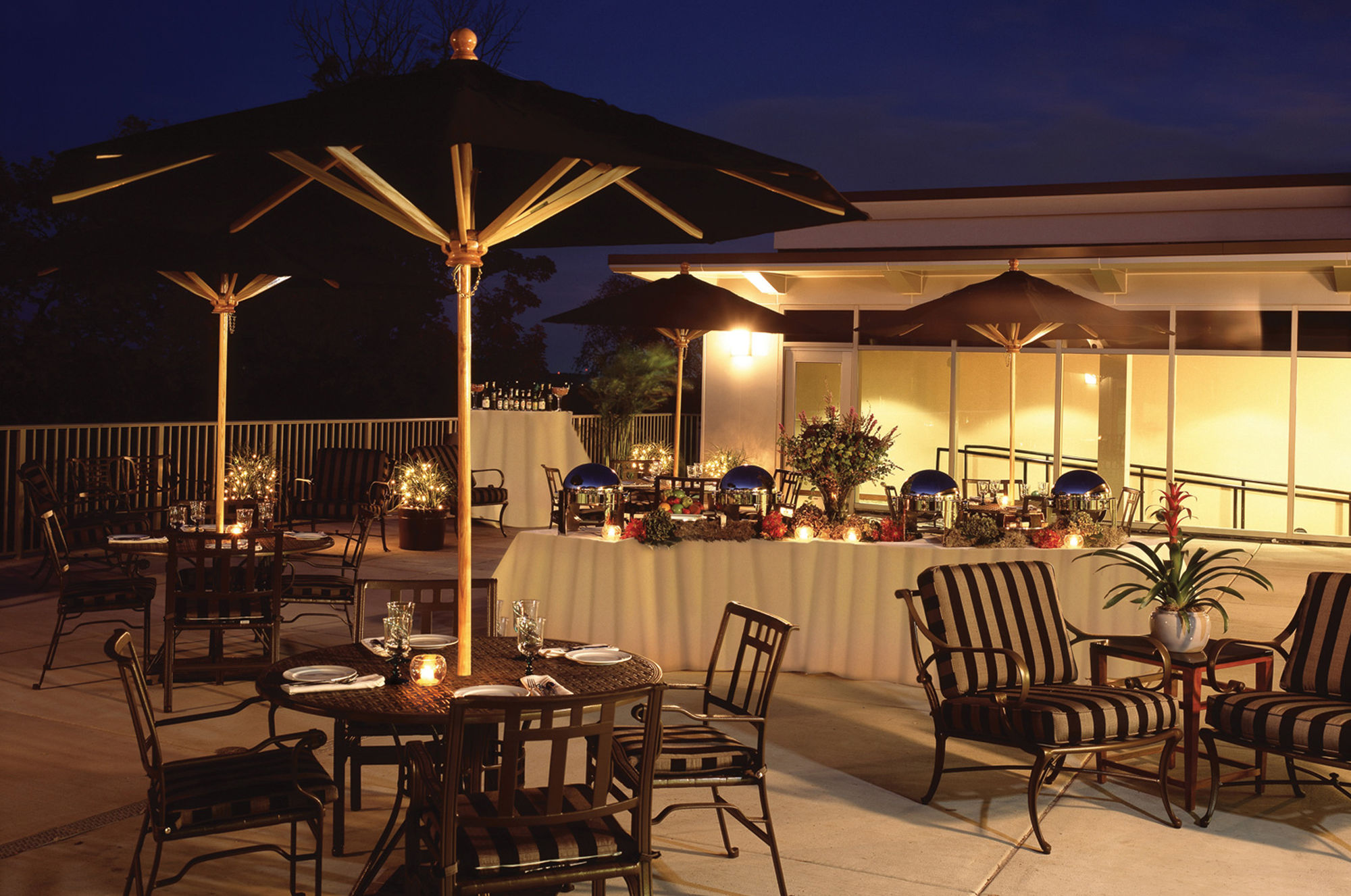 Фото Eaglewood Resort and SPA