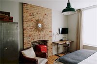 Фото Artist Residence London