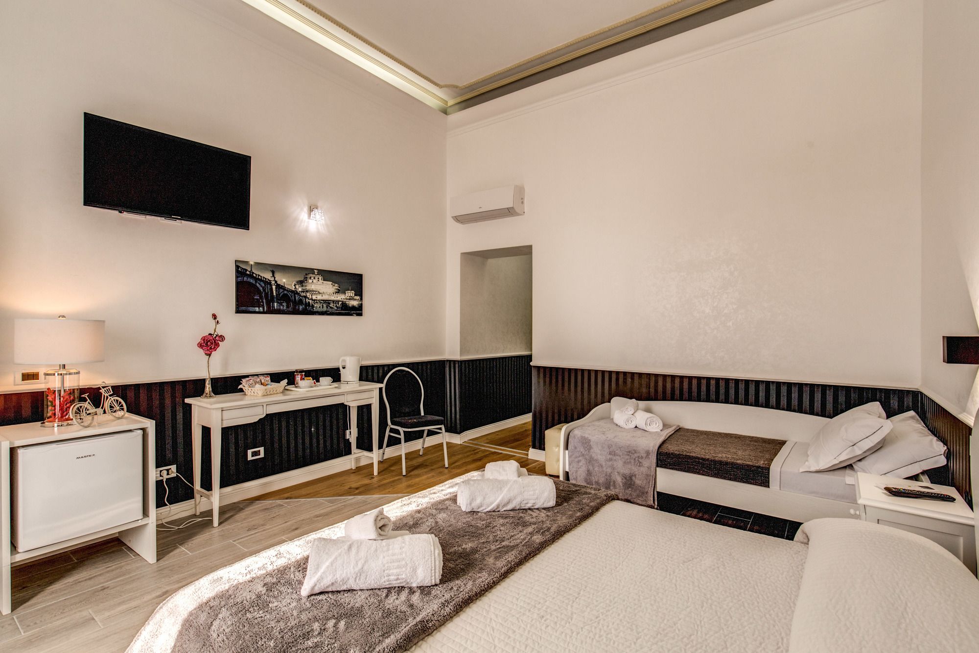 Фото Suite in Rome Veneto