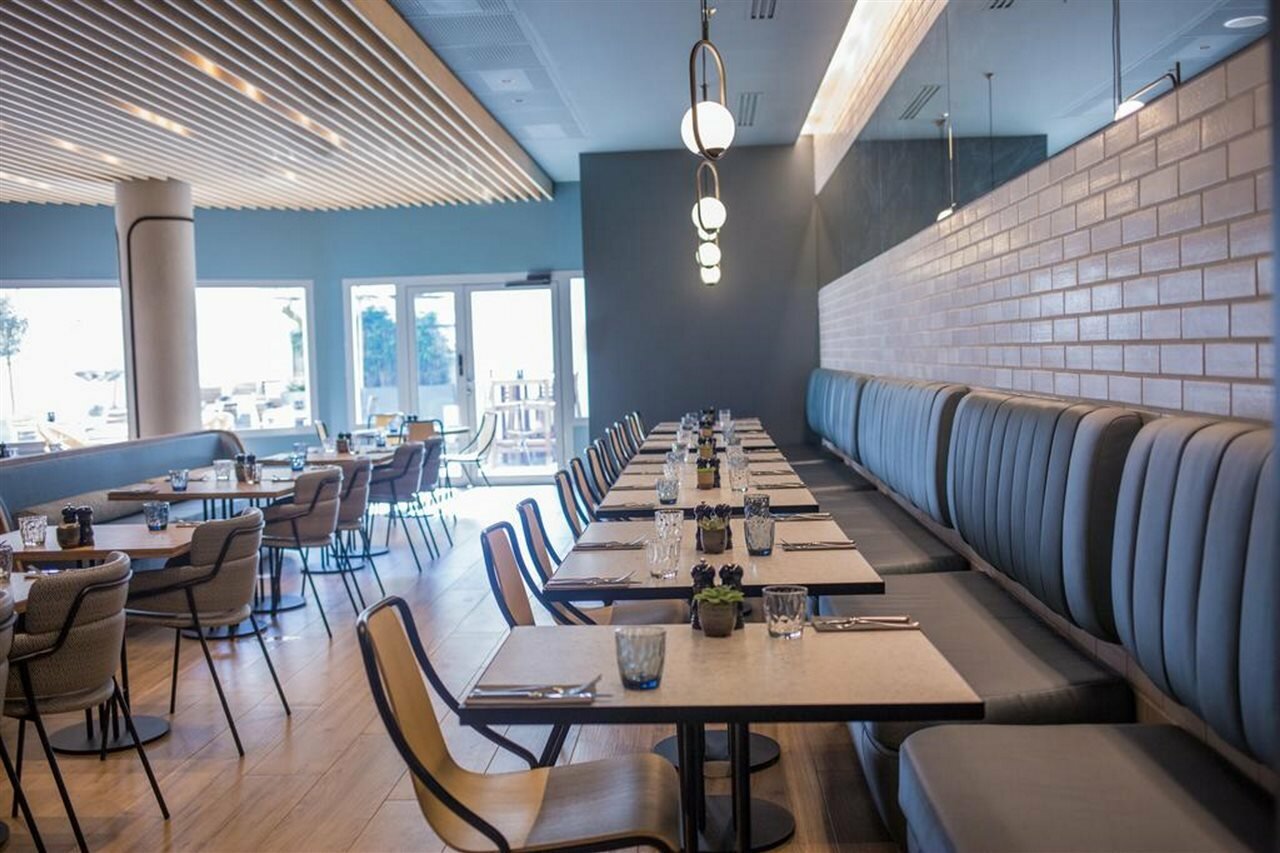 Фото Courtyard by Marriott Paris Arcueil