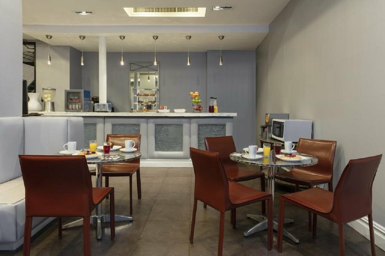 Фото Отель Amsterdam Court