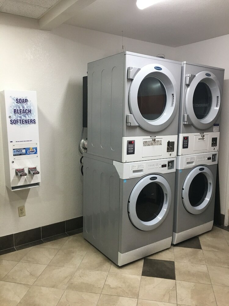 Фото Motel 6 Dixon, Ca