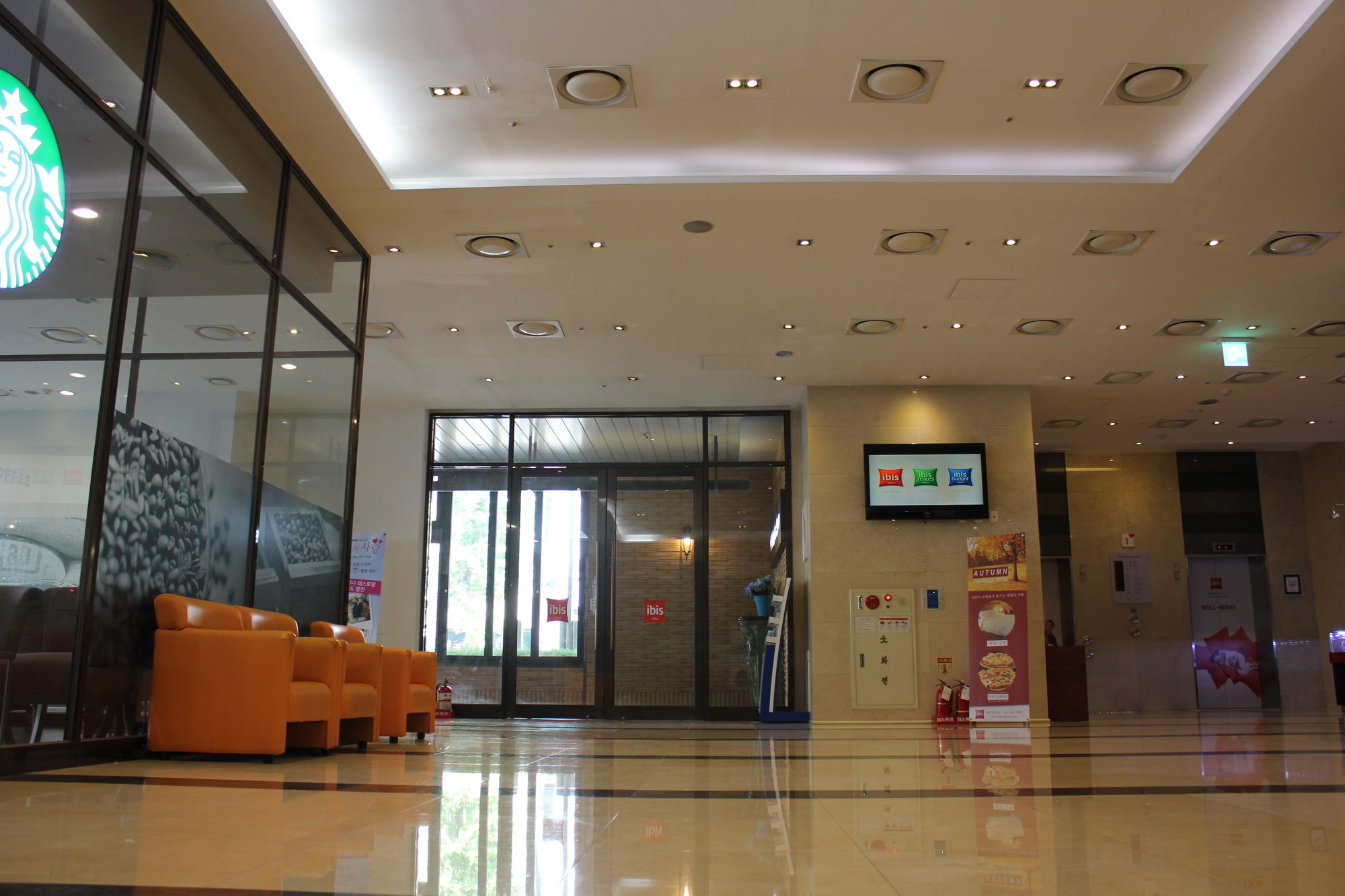 Фото Ibis Suwon Ambassador