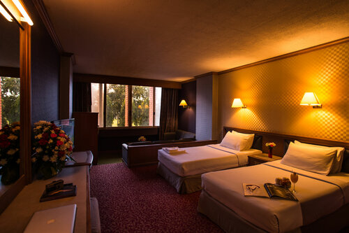 Гостиница Wangtai Hotel в Сураттани