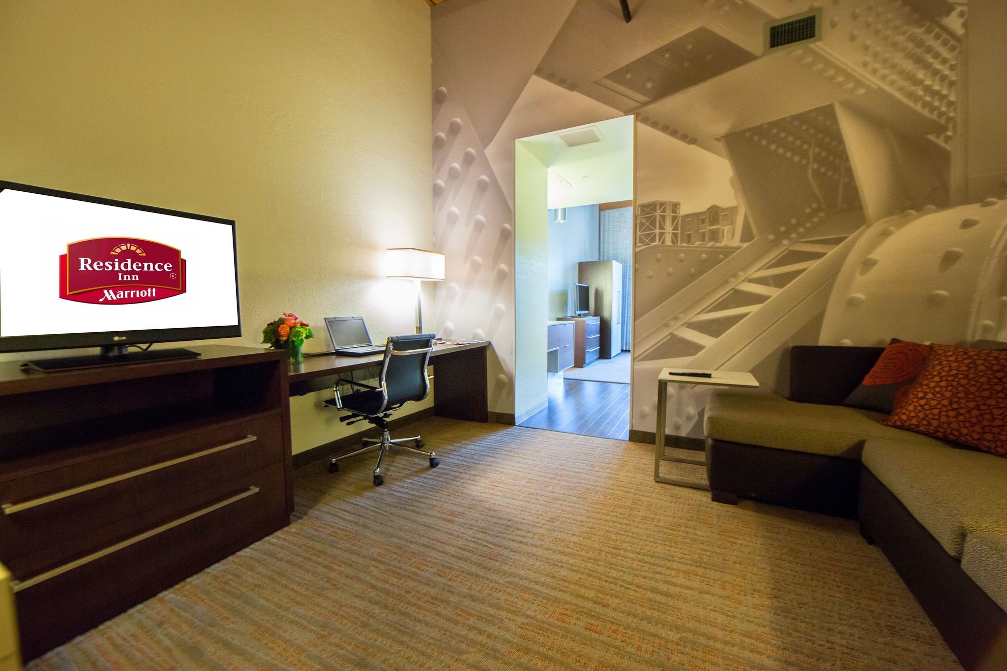 Фото Residence Inn by Marriott Boston Downtown/Seaport