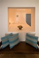 Фото Pantelia Suites