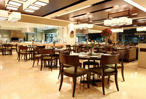 Гостиница The LaLiT New Delhi