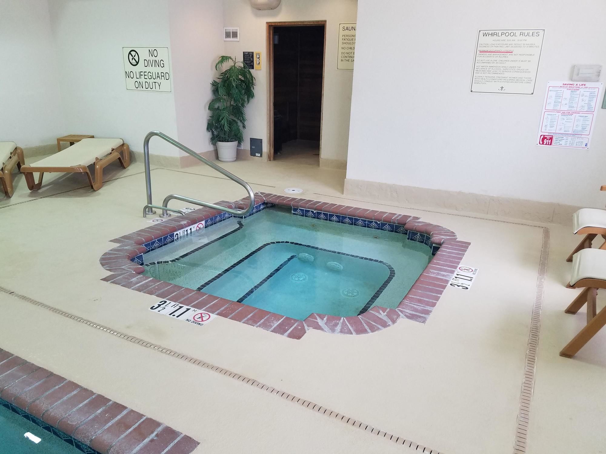 Фото Hampton Inn & Suites Roswell