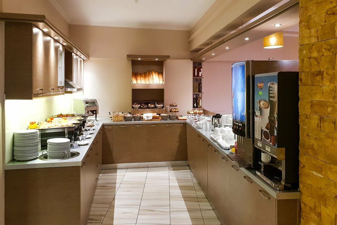 Фото Hotel Yannis Corfu