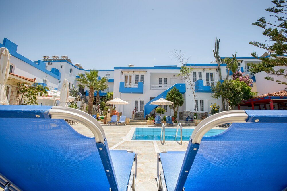 Фото Belvedere Village