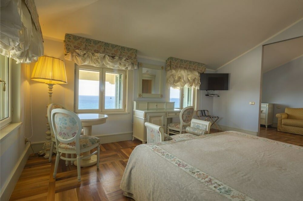 Фото Hotel de Paris Sanremo