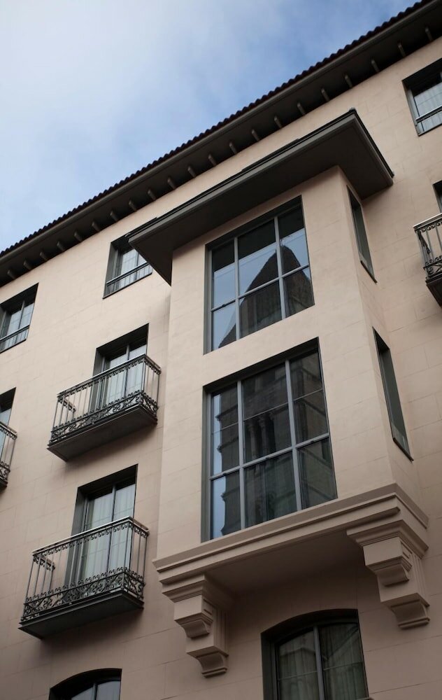 Фото Отель Nexus Valladolid Suites & Hotel