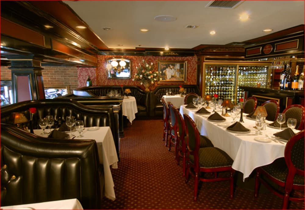 Фото Dorymans Oceanfront Inn