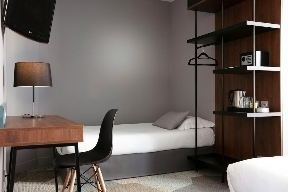 Фото Hotel Montparnasse Alesia