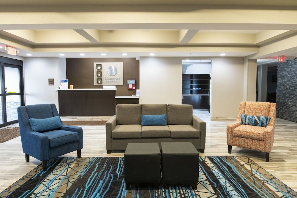 Фото Comfort Inn & Suites Near Medical Center