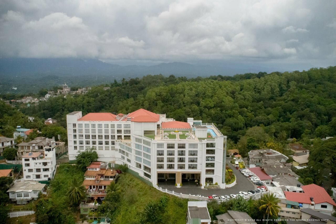 Фото  The Grand Kandyan