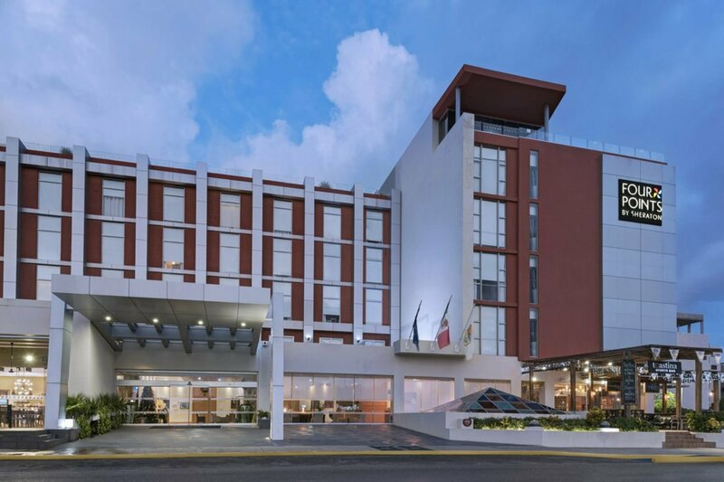 Гостиница Four Points by Sheraton Cancun Centro в Канкуне