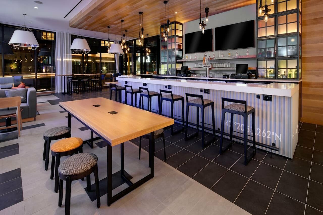 Фото Hyatt Place Boston/Seaport District