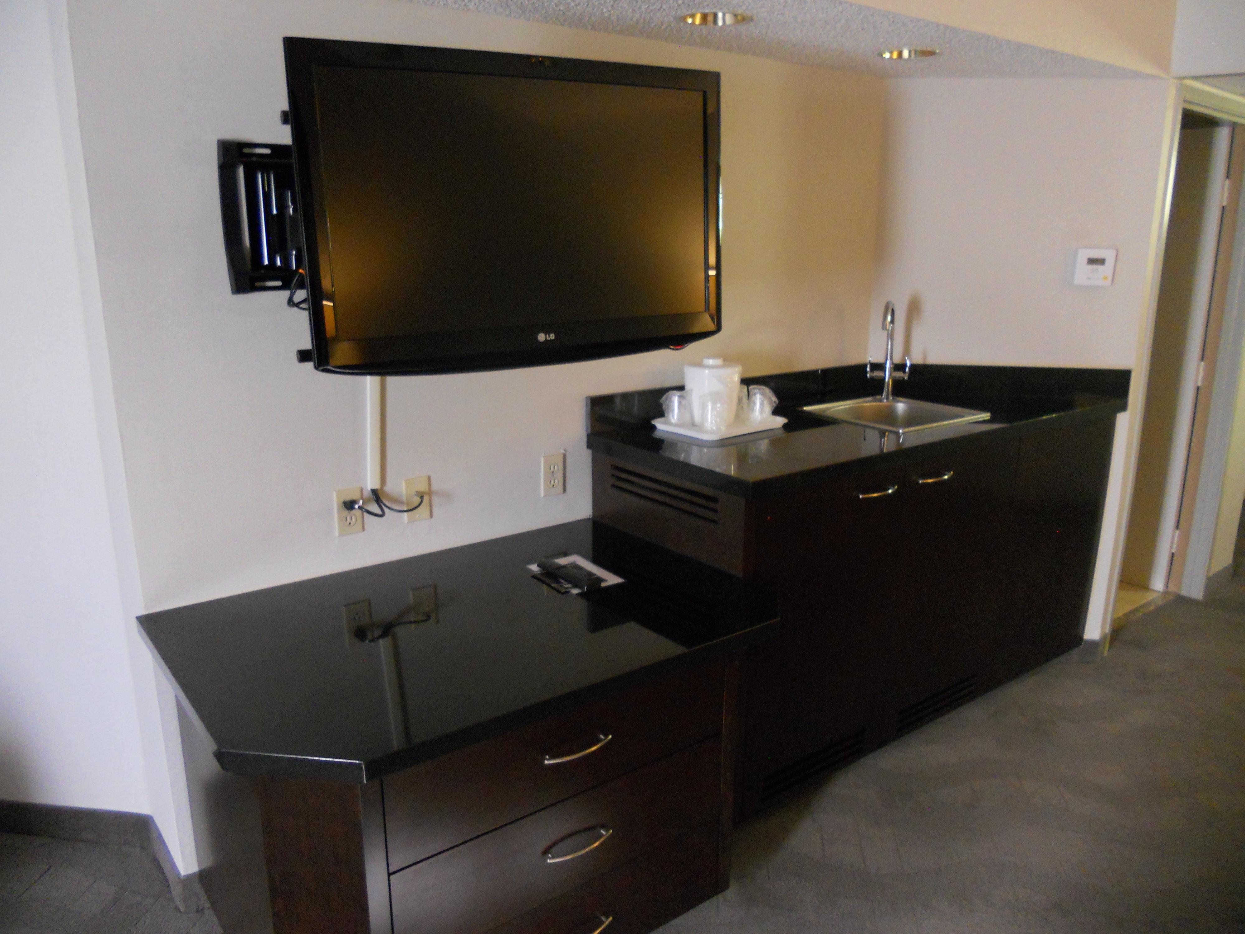 Фото Holiday Inn Express San Diego N - Rancho Bernardo, an Ihg Hotel