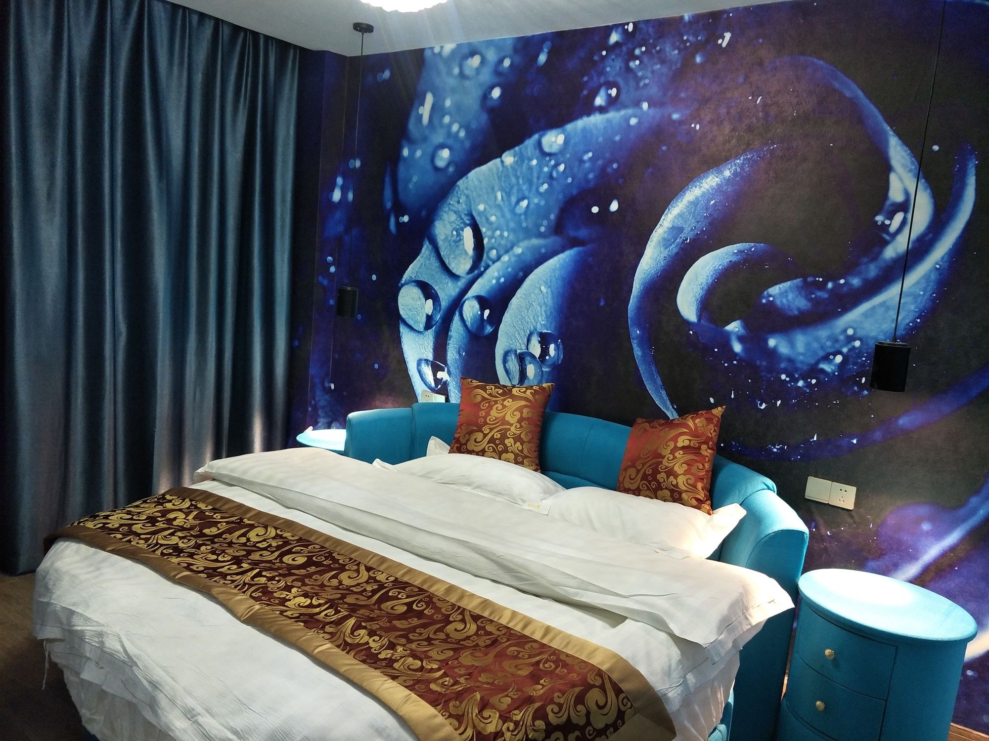 Фото Tiandi Haoqing Hotel