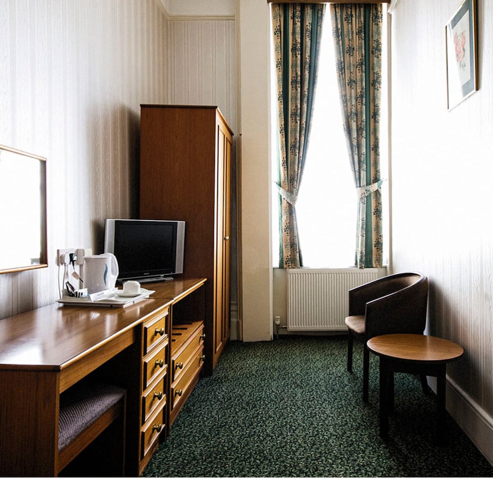 Фото Columbia Hotel