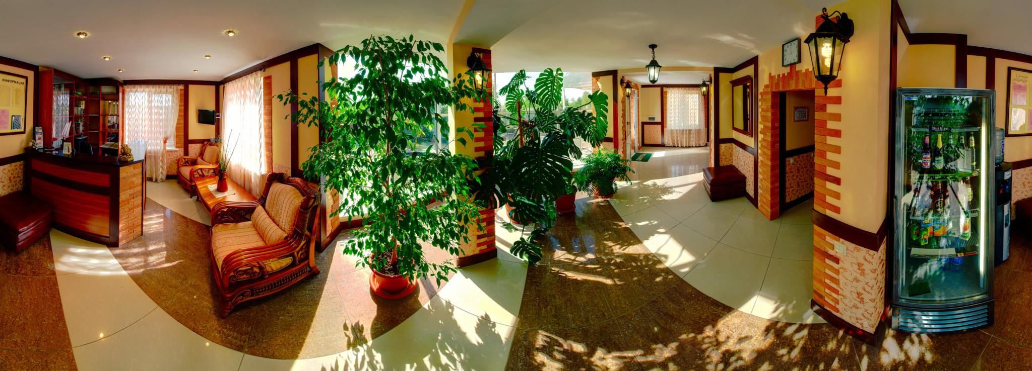 Фото отеля 2