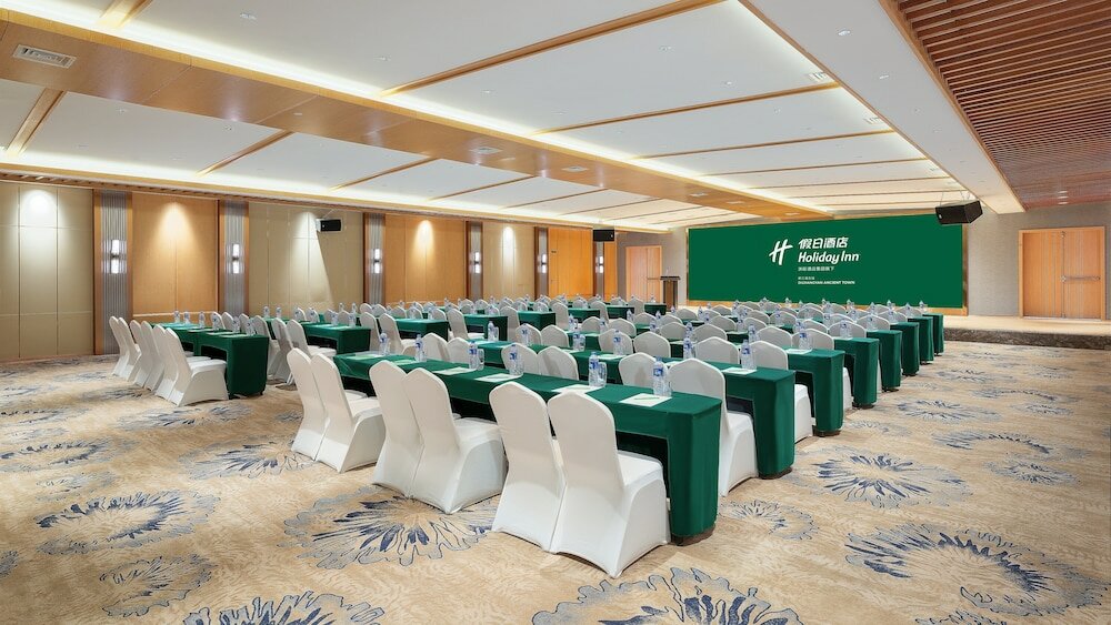 Фото Holiday Inn Dujiangyan Ancient Town, an Ihg Hotel