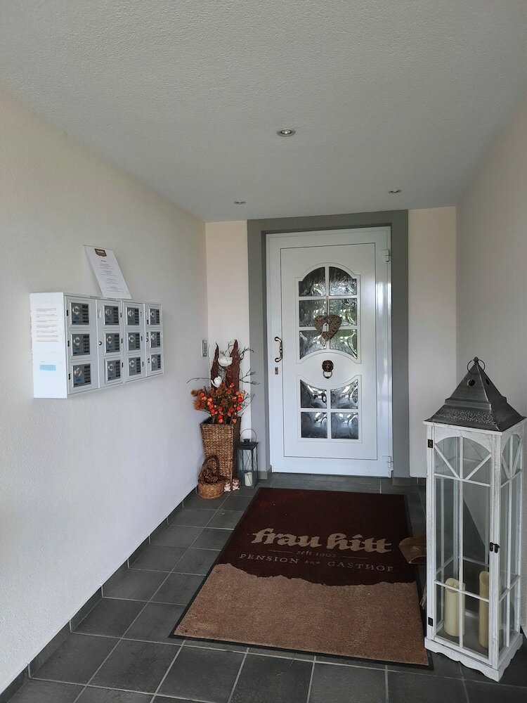 Фото Sweet Cherry Boutique & Guesthouse Tyrol