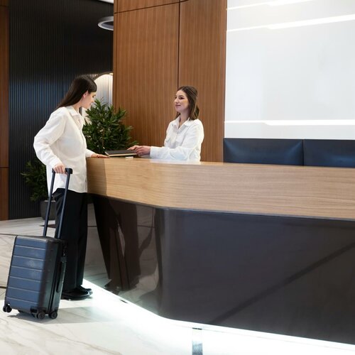 Гостиница Eagle House Inn во Владивостоке