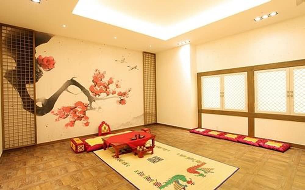 Фото Sunshine Hotel