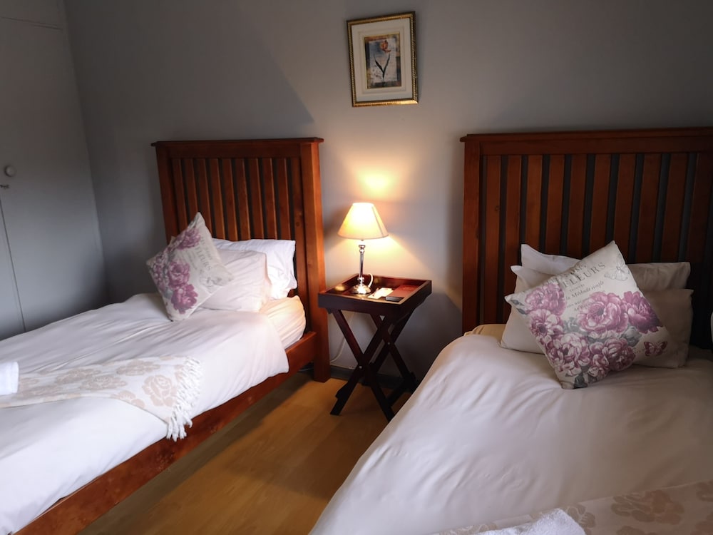 Фото Smithland Guest Apartments