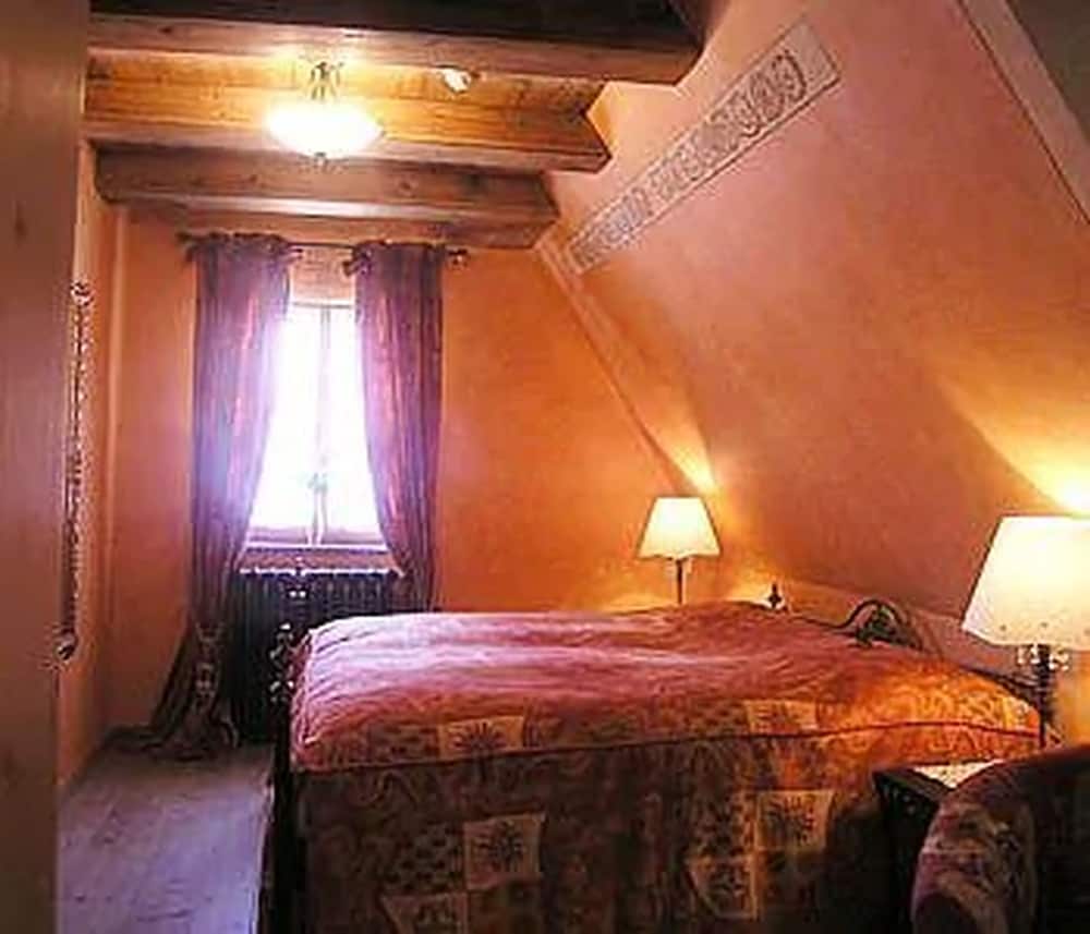 Фото Historik Hotel Gotisches Haus