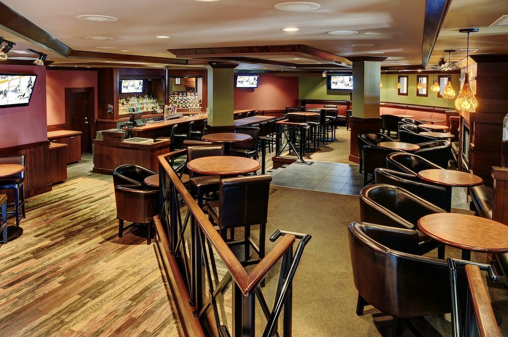 Фото Chateau Nova Kingsway