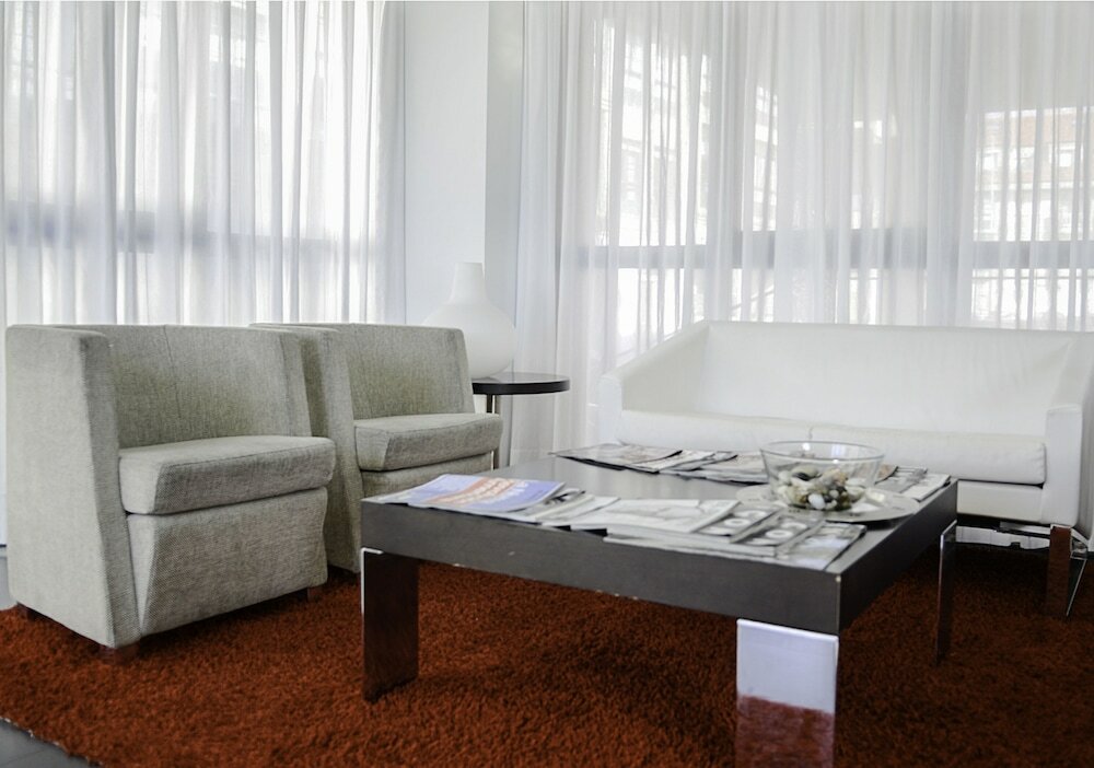 Фото Hotel Carril