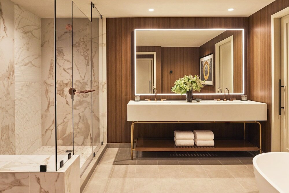 Фото Omni Boston Hotel at the Seaport