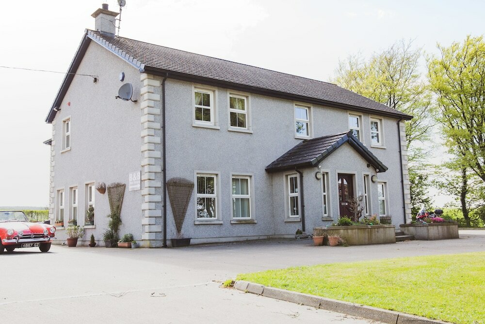 Фото Groarty House & Manor B&b