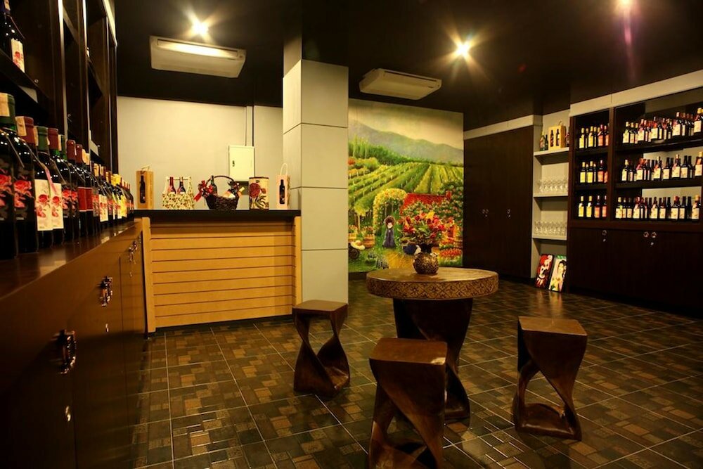 Фото The Corner Hotel - Adults Only