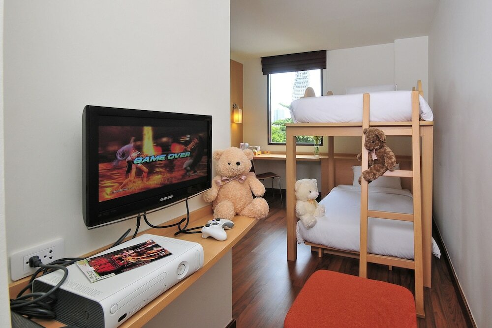 Фото Ibis Bangkok Riverside