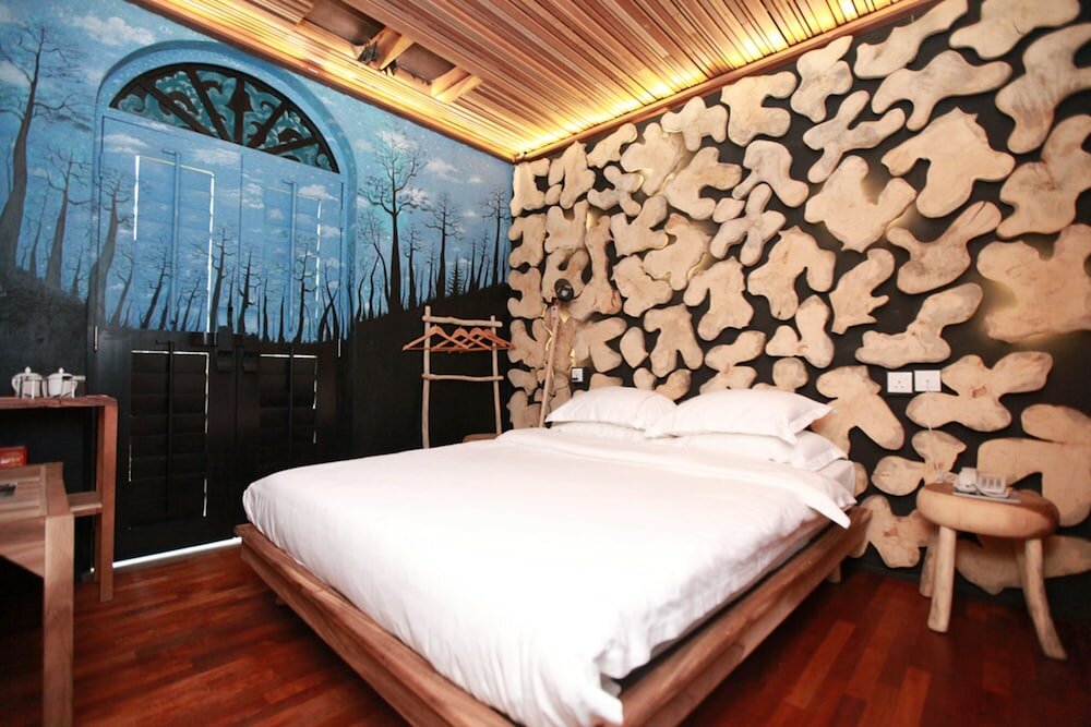 Фото The Happy 8 Retreat @ Old Town