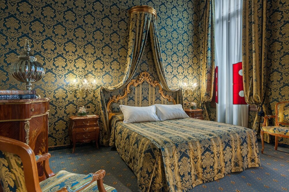 Фото Hotel Al Ponte Antico