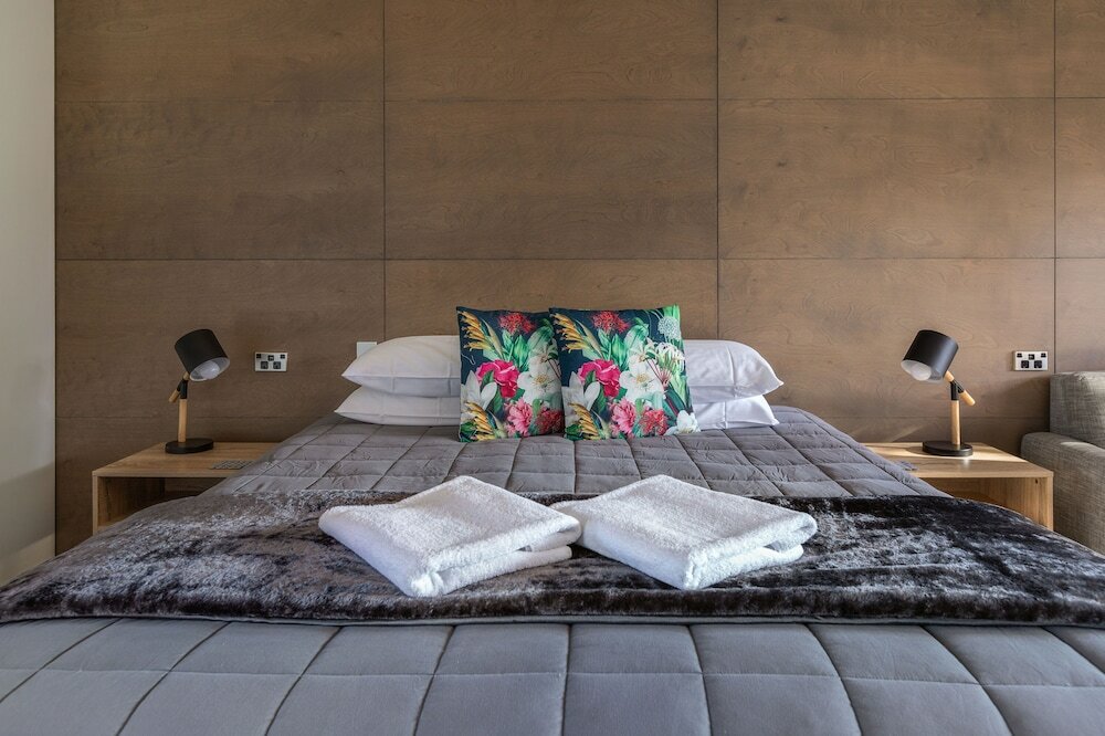 Фото Arrowtown Motel Apartments