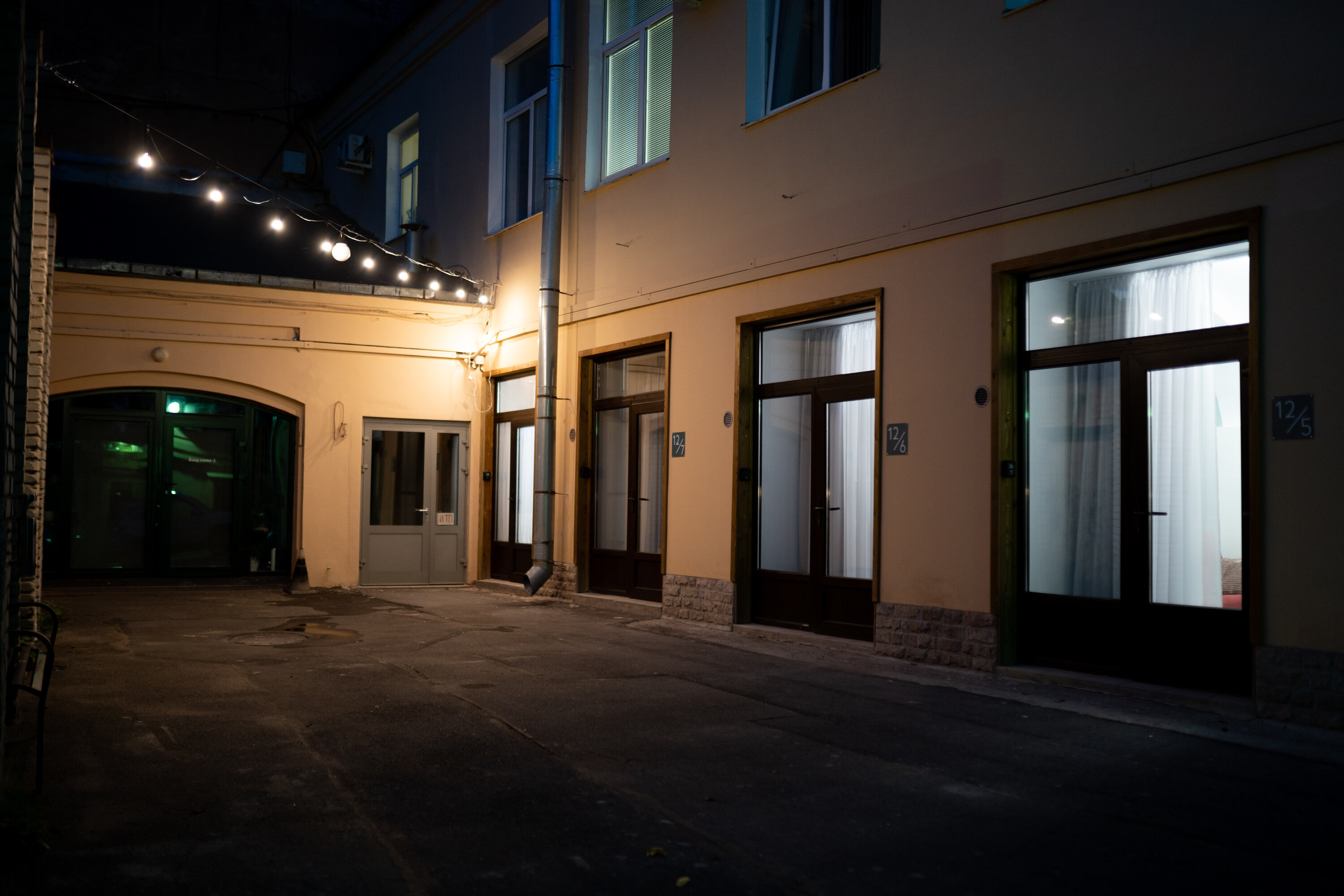 Фото Двенадцать