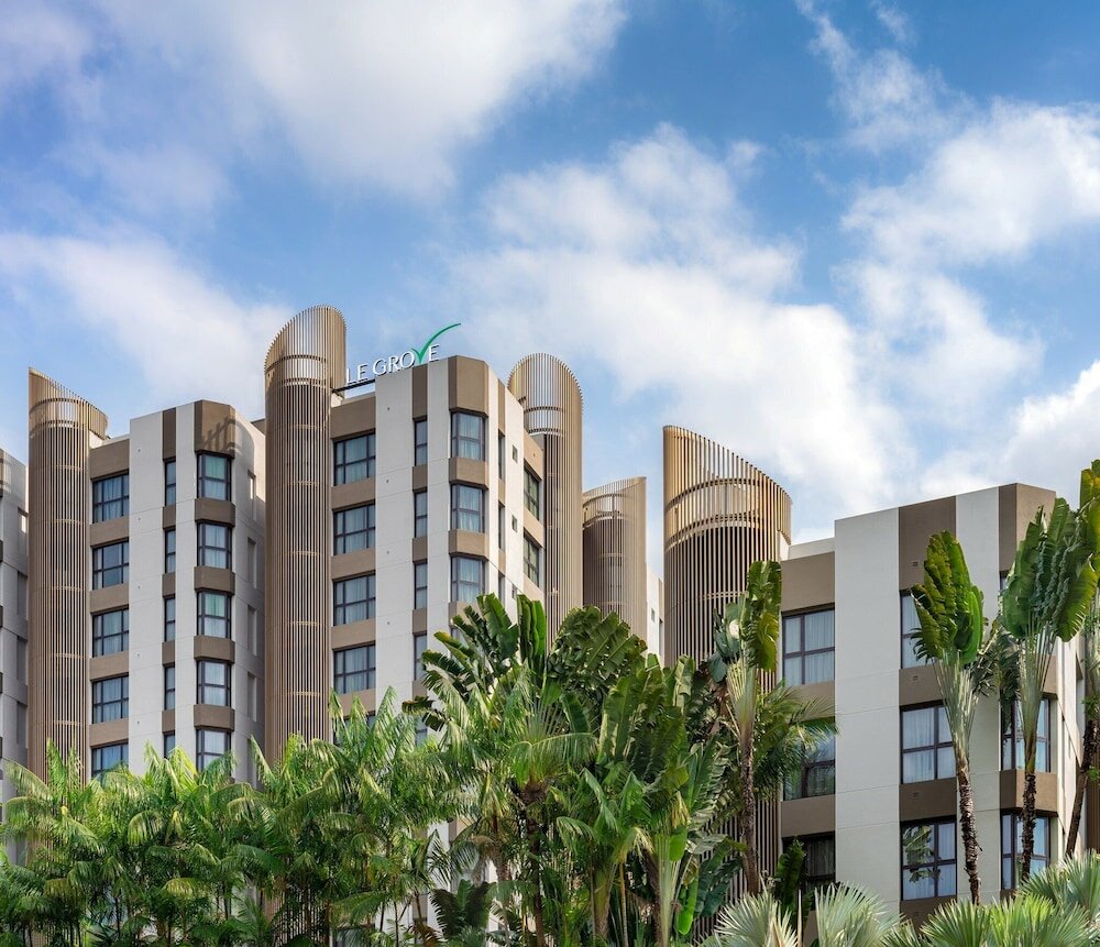 Фото Le Grove Serviced Residences