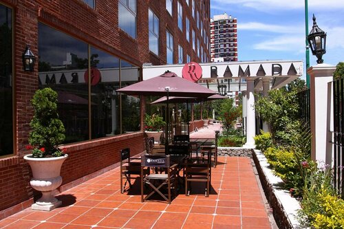 Гостиница Ramada by Wyndham Buenos Aires Vicente Lopez