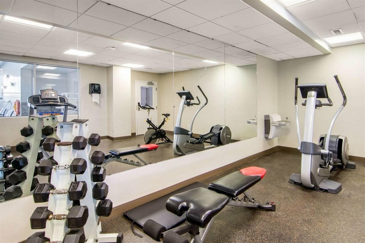 Фото Comfort Inn & Suites